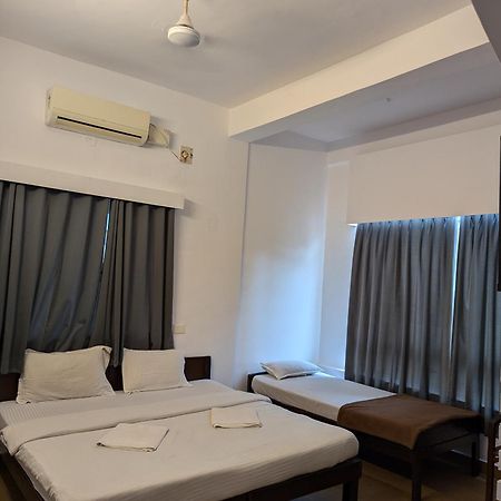 Hotel White Season Calangute Exterior photo