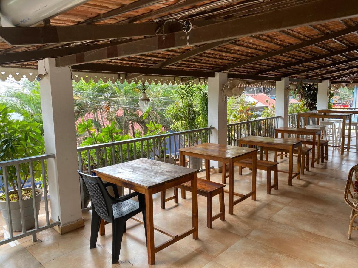 Hotel White Season Calangute Exterior photo